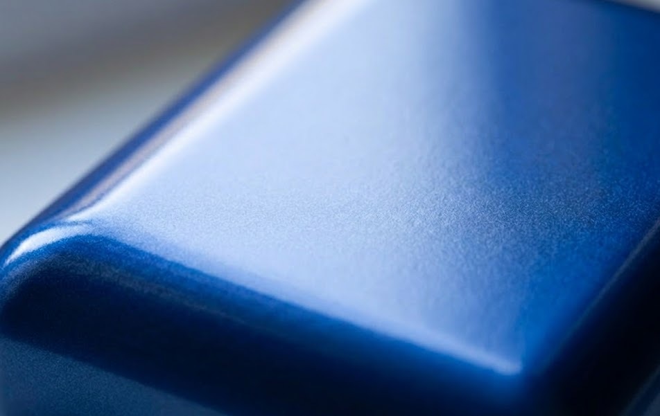 Lackierung in Pantone-Farbe